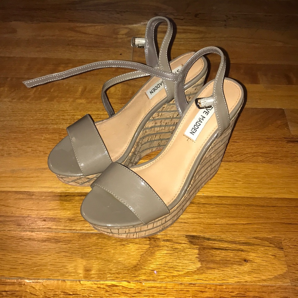 Steve Madden Wedges